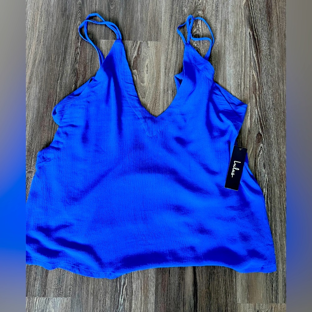 Blue top with adjustable top
